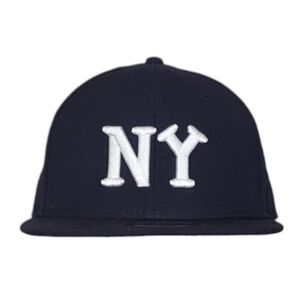 New York Yankees New Era 9Fifty Blue Snapback NEW WITH TAGS